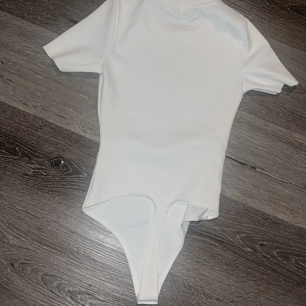 Women’s Good American Bodysuit Size 0 - Picture 3 of 4
